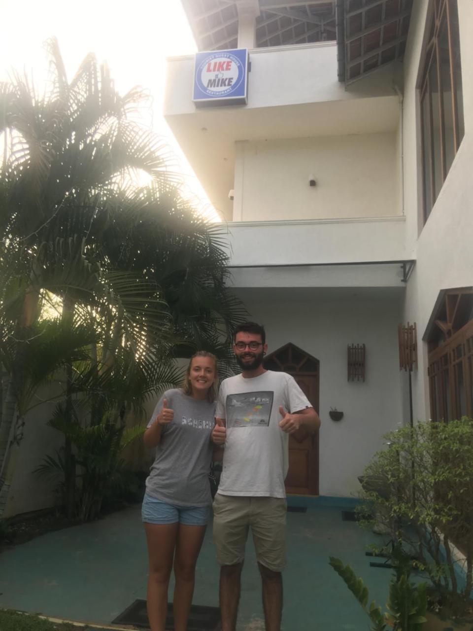 Like Mike Tourist Guest House & Restaurant Negombo Exterior photo
